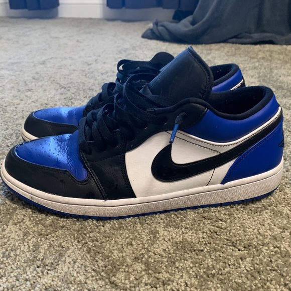 Jordan 1 royal toe